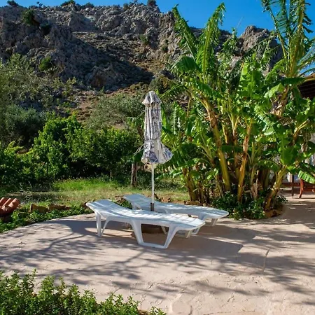 Atlantic Cave Haven-seaside, Fully Equipped Apartment *