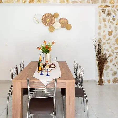 Apartment Atlantic Cave Haven-seaside, Fully Equipped *