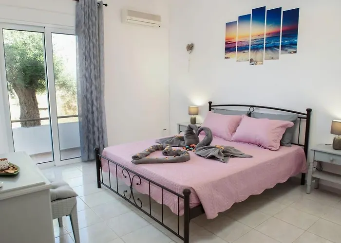 Atlantic Cave Haven-seaside, Fully Equipped Apartment *