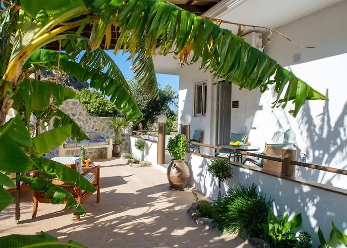 Atlantic Cave Haven-seaside, Fully Equipped *