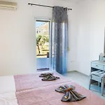 Atlantic Cave Haven-seaside, Fully Equipped Kolymbia