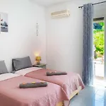Atlantic Cave Haven-seaside, Fully Equipped Kolymbia