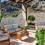 Apartment Atlantic Cave Haven-seaside, Fully Equipped